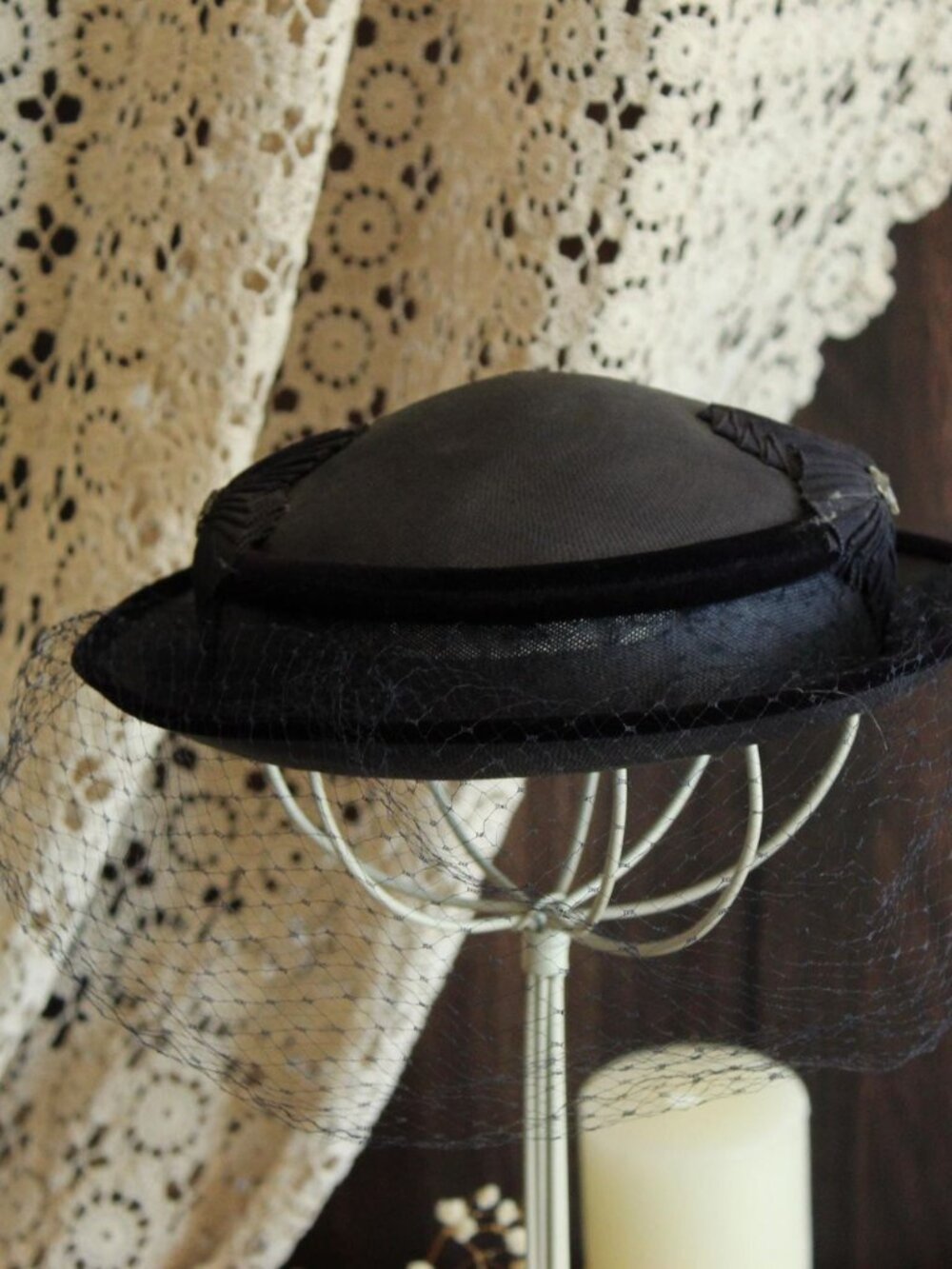 Vintage 1950  Hat, Navy Blue Woven Straw Tilt Style with Veil and Pleats